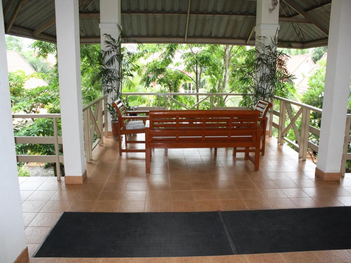 Tonwa Resort Hotel Khon Kaen Exterior foto