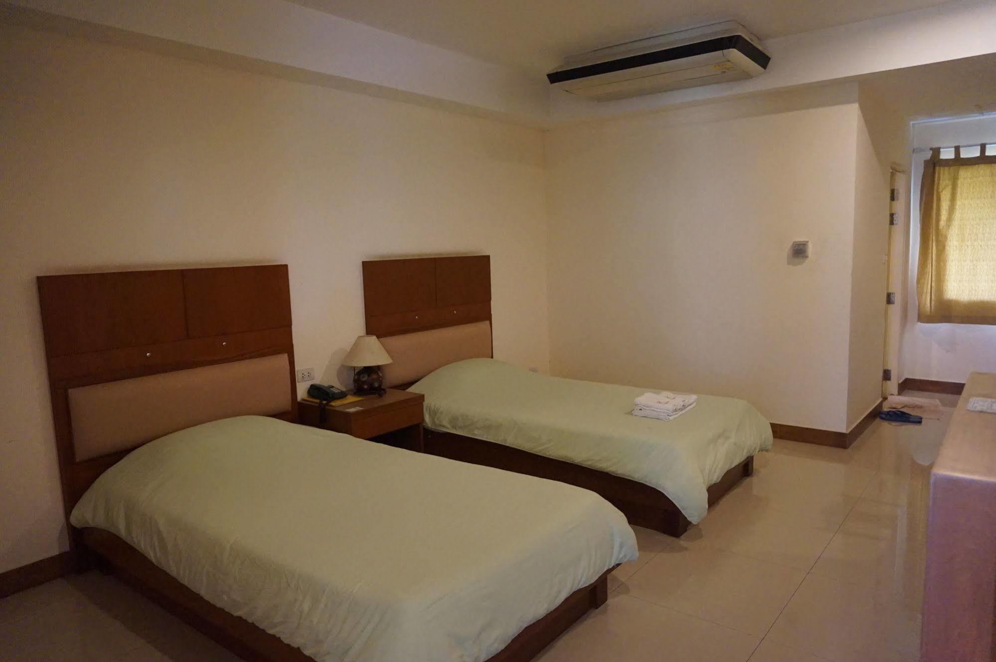 Tonwa Resort Hotel Khon Kaen Exterior foto